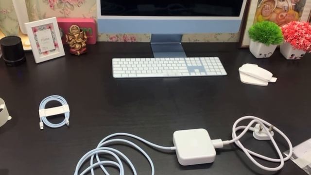 UNBOXING THE 2021 IMAC M1 CHIP (yep, the blue one) смотреть онлайн