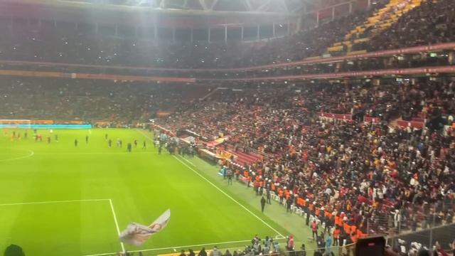 ŞİNANAY DA YAVRUM ŞİNA ŞİNA NAY… (GS-jk maç sonu) смотреть онлайн