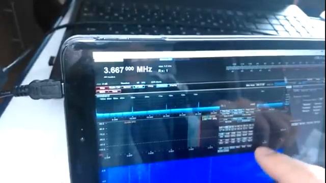 CuSDR работает на Windows планшете Chuwi Vi8 смотреть онлайн