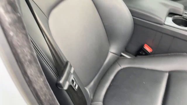 2017 Jaguar XE 25t Premium Sedan 2.0L 21_30 MPG 77K Driven Mile смотреть онлайн