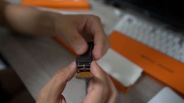 Apple Watchエルメス新作バンド「キリム（Kilim）シンプルトゥール(Dバックル)」をレビュー！