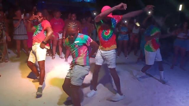 Teejay - Drift | dance routine | Riu Montego Bay beach party Jamaica 2023 смотреть онлайн