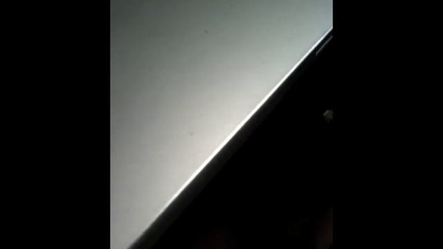 Sanding Sharp Edges on Mac Book смотреть онлайн