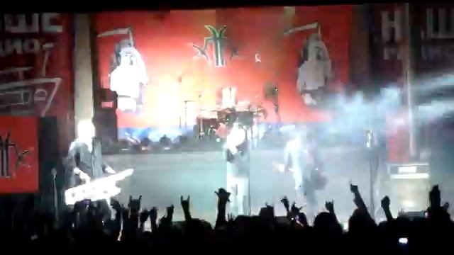 Глеб СамойлоFF & The Matrixx - ДВЕРЬ СТУЧАТ (03.11.2012 СDK МАИ) смотреть онлайн