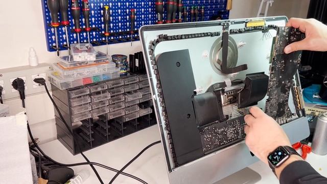 Ho Acquistato un iMac Rotto - Riuscirò a ripararlo? смотреть онлайн