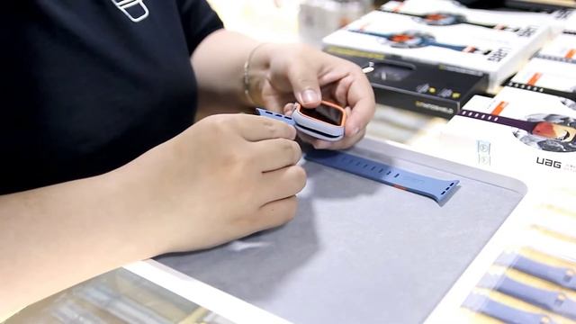 Case Apple WATCH - STRAP UAG смотреть онлайн