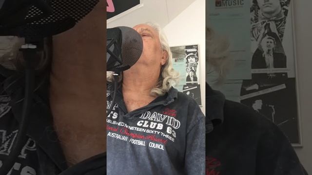 AFTENKLOKKERNE смотреть онлайн