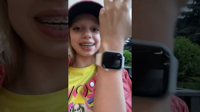 Мне подарили вчера Apple Watch Series 8. Я так люблю своих родителей 😍🥰😘❤️❤️🔥 смотреть онлайн