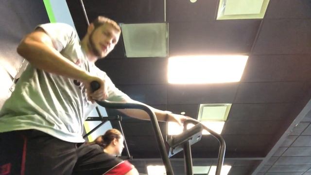 Apple Watch vs Polar H7 HR Sensor/Fitness Tracker смотреть онлайн