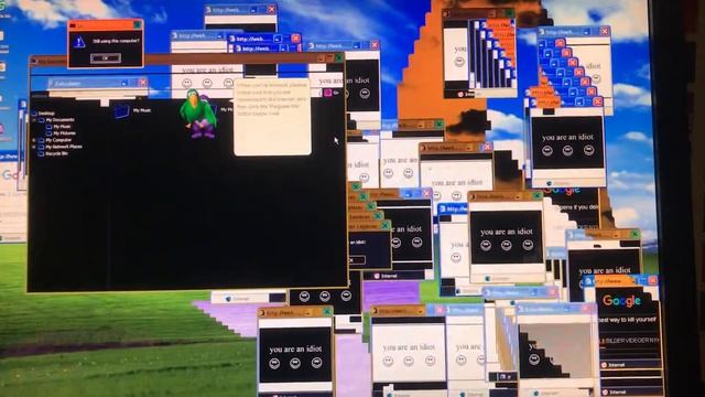 destroying Windows XP with viruses (sorry for bad audio) смотреть онлайн