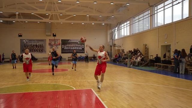 🏀 Главный тренер баскетбольной команды ЛокоТех Екатерина Гончар подводит и смотреть онлайн