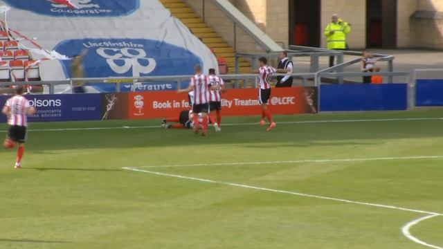 Lincoln City v Sutton United, 2016/17 - Sam Habergham Wonder Goal смотреть онлайн