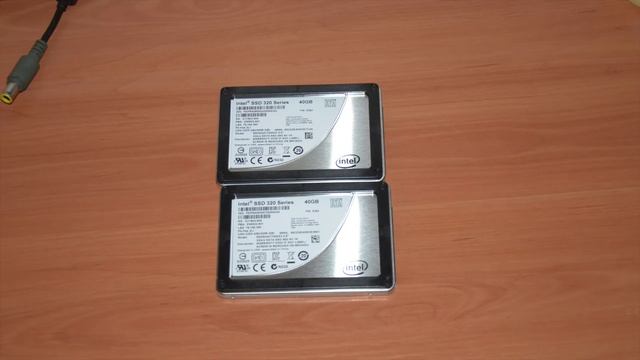 (Português) HDD vs HDD RAID vs SSD vs SSD RAID - Power Mac G5 performance смотреть онлайн