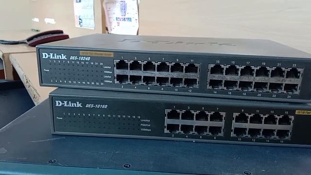 D-Link DES 1024D is totally unmanageable , It is not possible to configure vlan and IP address. смотреть онлайн