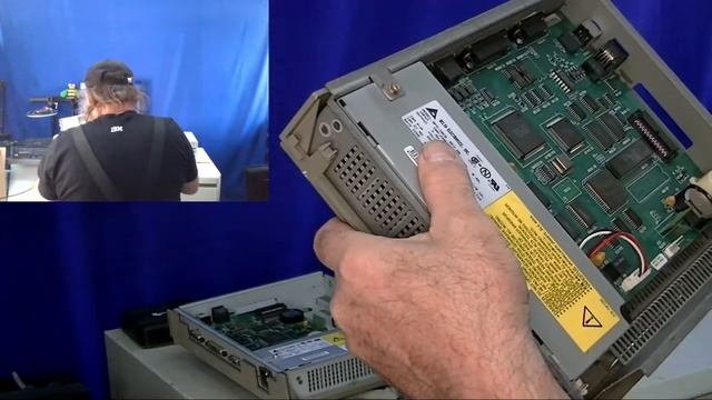 An "unboxing" video of five scrap IBM 'InfoWindow D' Display Stations! смотреть онлайн