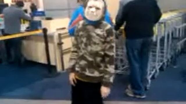 Hockey Mask at Best Buy смотреть онлайн