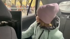 VLOG Алиса КУПИЛА свитер для школы и начала УЧИТЬ НЕМЕЦКИЙ язык / Масленица в России /