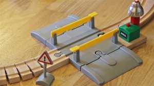 Эпизод 9 : Деревянная железная дорога Брио, Томас, Чаггингтон, BRIO, Thomas, Chuggington