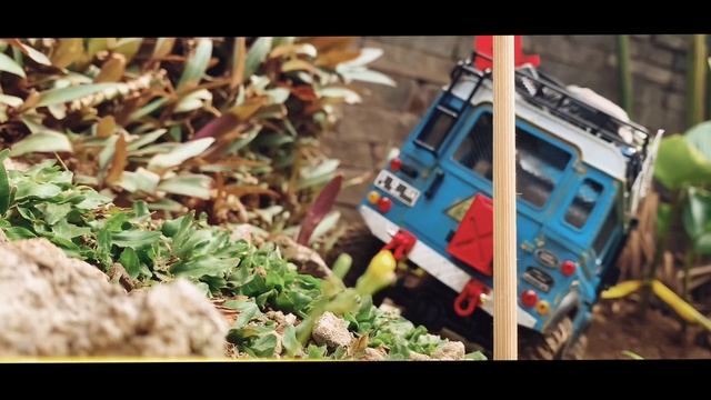 Land Rover Defender D90 Scale 1:12 MN D99s Test Drive