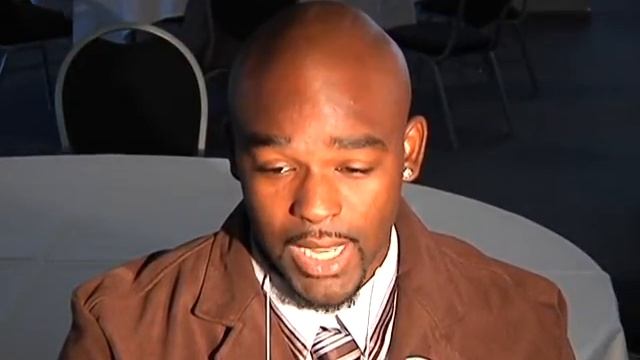 2010 MAC FB Media Day Champ Fells Interview July 30, 2010 смотреть онлайн