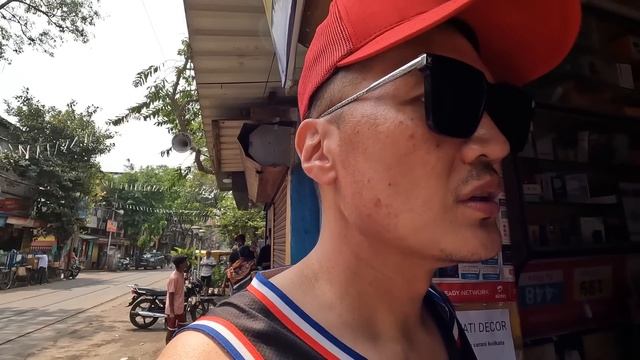 FIRST DAY IN INDIA WAS HECTIC смотреть онлайн