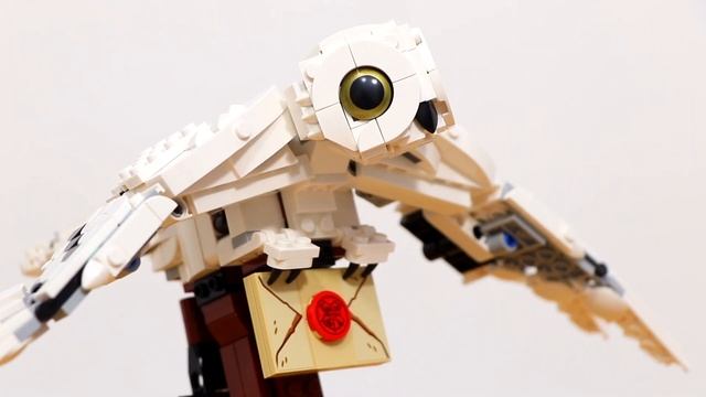¡Hedwig es mágico! | LEGO Harry Potter (75979) смотреть онлайн