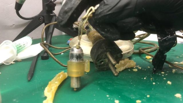 Repairing Apple "Yo-Yo" Power Adapter Connector смотреть онлайн