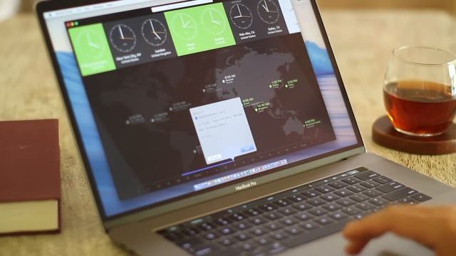 Probably the Best World Clock App Ever Made. (With MacBook Pro 2016 Touch bar Support.) смотреть онлайн