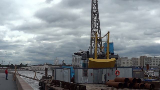 Dangerous unloading смотреть онлайн