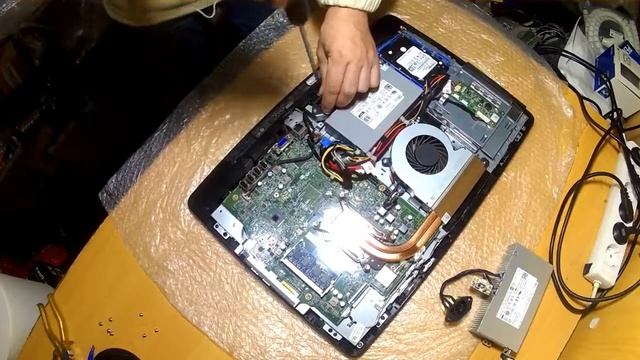 Fuente alimentacion Dell AIO 3030 (AC180EA-00) смотреть онлайн