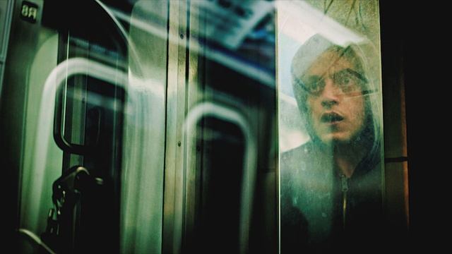 1.0_8-whatsyourask.m4p - Mac Quayle смотреть онлайн