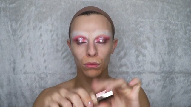 SPEEDY QUICK DRAG, BIG PINK LIPS QUICK EYES MAKEUP TUTORIAL | Paige Three смотреть онлайн