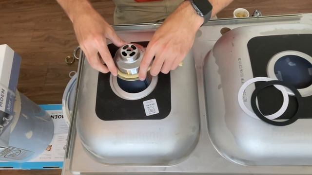 Install a Kitchen Sink Drain Assembly, (Basket Strainer) смотреть онлайн