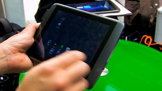 Archos 80 G9 - Hands on (Ifa 2011) смотреть онлайн