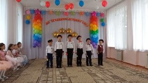 Шуточная песня мальчиков на выпускном «Как хотела меня мать»