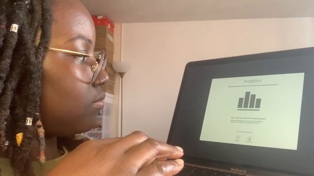 Unboxing My Mac Book Air 2020 😍💞 Should I keep or take back 🤔 смотреть онлайн