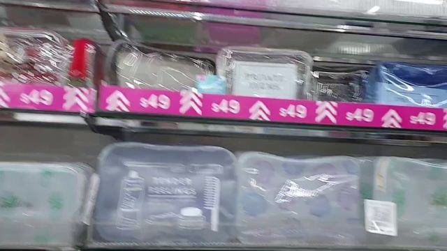 WINDOW SHOPPING AT DAISO SHOP | TAICHUNG смотреть онлайн