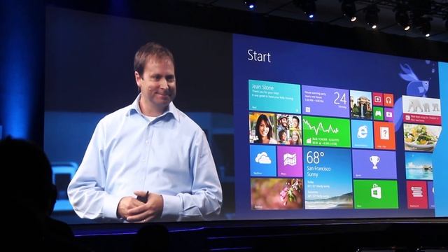 Tami Reller from Microsoft talks Windows 8.1 at IDF 2013 Keynote смотреть онлайн