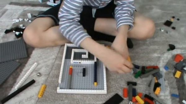 Как сделать лабиринт из лего