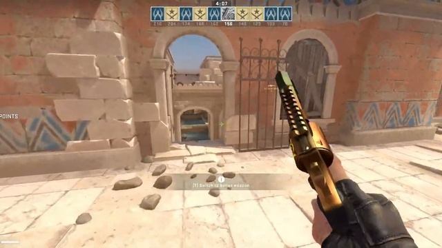 R8 Revolver Amber Fade Sticker Craft In-game Demo смотреть онлайн
