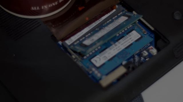 How to upgrade RAM in Laptops and Change / install new memory in Any laptop : EASY смотреть онлайн