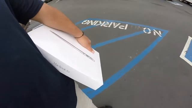 ADIDAS x PARLEY ULTRA BOOST + APPLE MACBOOK [WEEK IN MY LIFE] | ElevenAlvy. смотреть онлайн