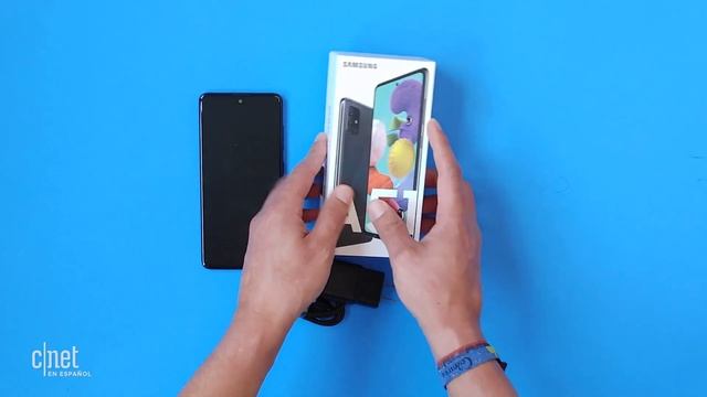 Galaxy A51 unboxing: El principal rival del iPhone SE 2 tiene un toque de GALAXY S20 смотреть онлайн