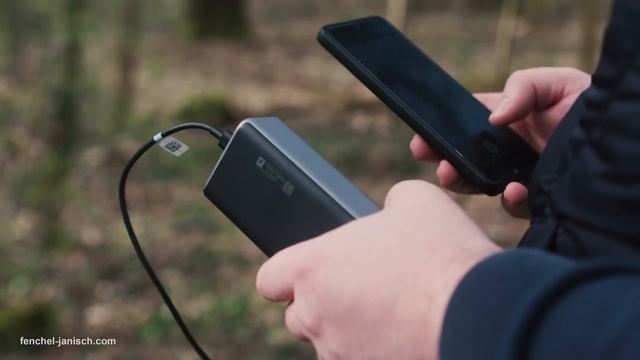 CukTech 15 & 20 overview: Power banks for small video shoots смотреть онлайн