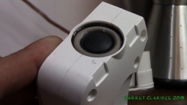 Smashing My 2006 Apple iMac смотреть онлайн