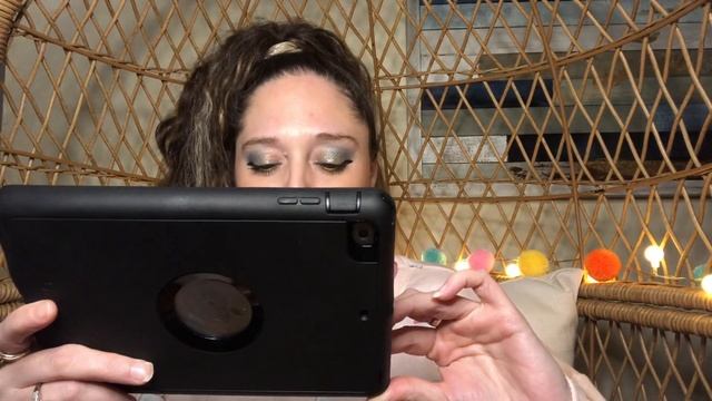 Life By Jen / Jennifer Gwen Ann Gifting & Grifting 🛍 Pt:1 REACTION смотреть онлайн