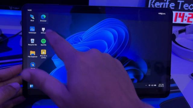 FICOU ÓTIMO! Windows 11 Direto no seu Celular ou Tablet ANDROID/IOS Com esse Projeto ! смотреть онлайн