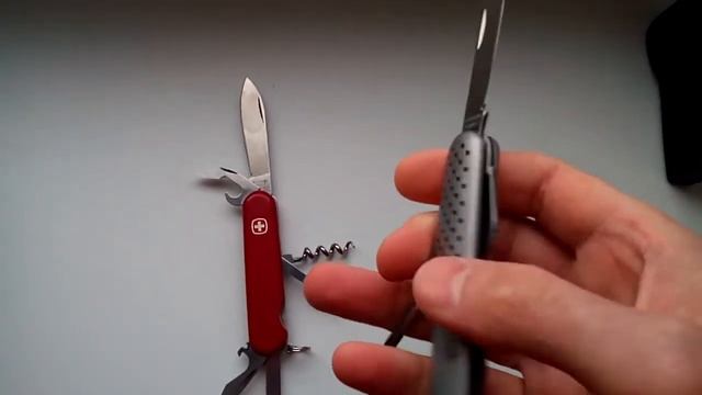 Бюджетный немецкий Victorinox !!! Нож CENTRUM смотреть онлайн