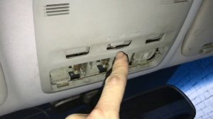 Перетяжка обвисшего потолка на Toyota Avensis 2 T250 ремкомплект плафона освещения и кожух кпп OZON