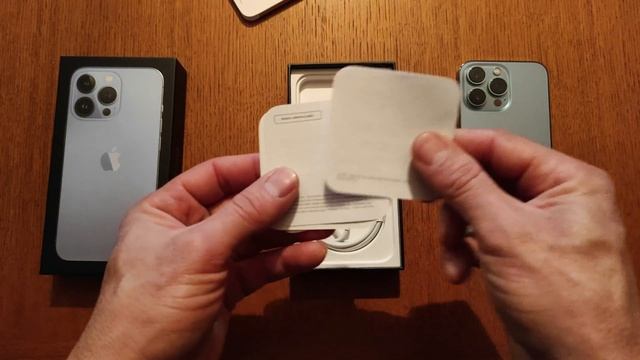 unboxing iphone 13 pro bleu alpine déballage 256 GO bien arrivée avant l'heure смотреть онлайн